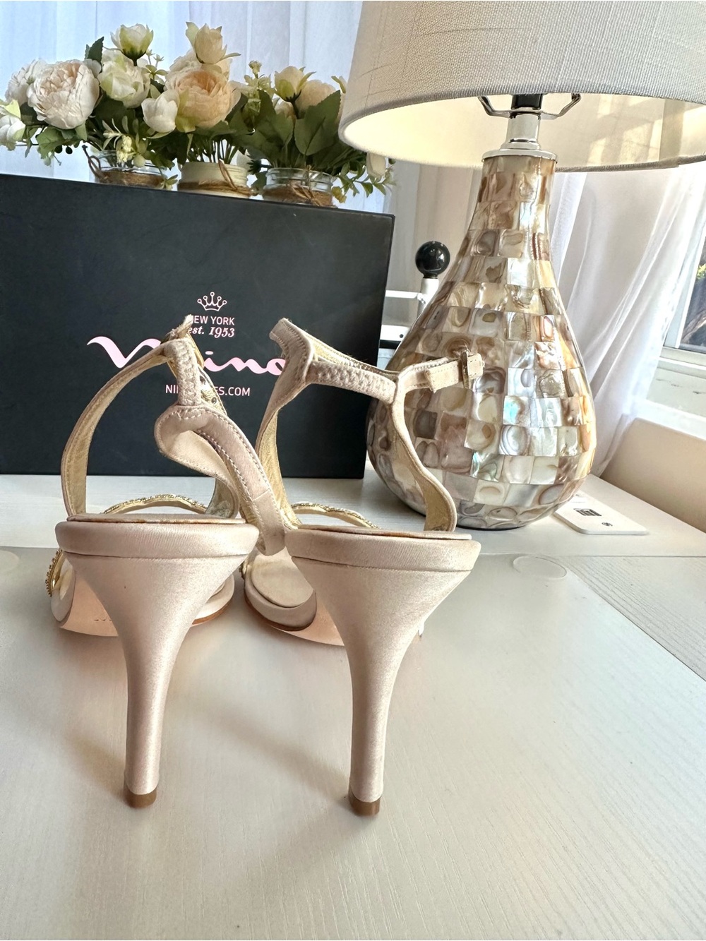 Nina Champagne Satin Beaded Heels NIB Leather Sole Wedding Shoes Sz 9 - Picture 3 of 10